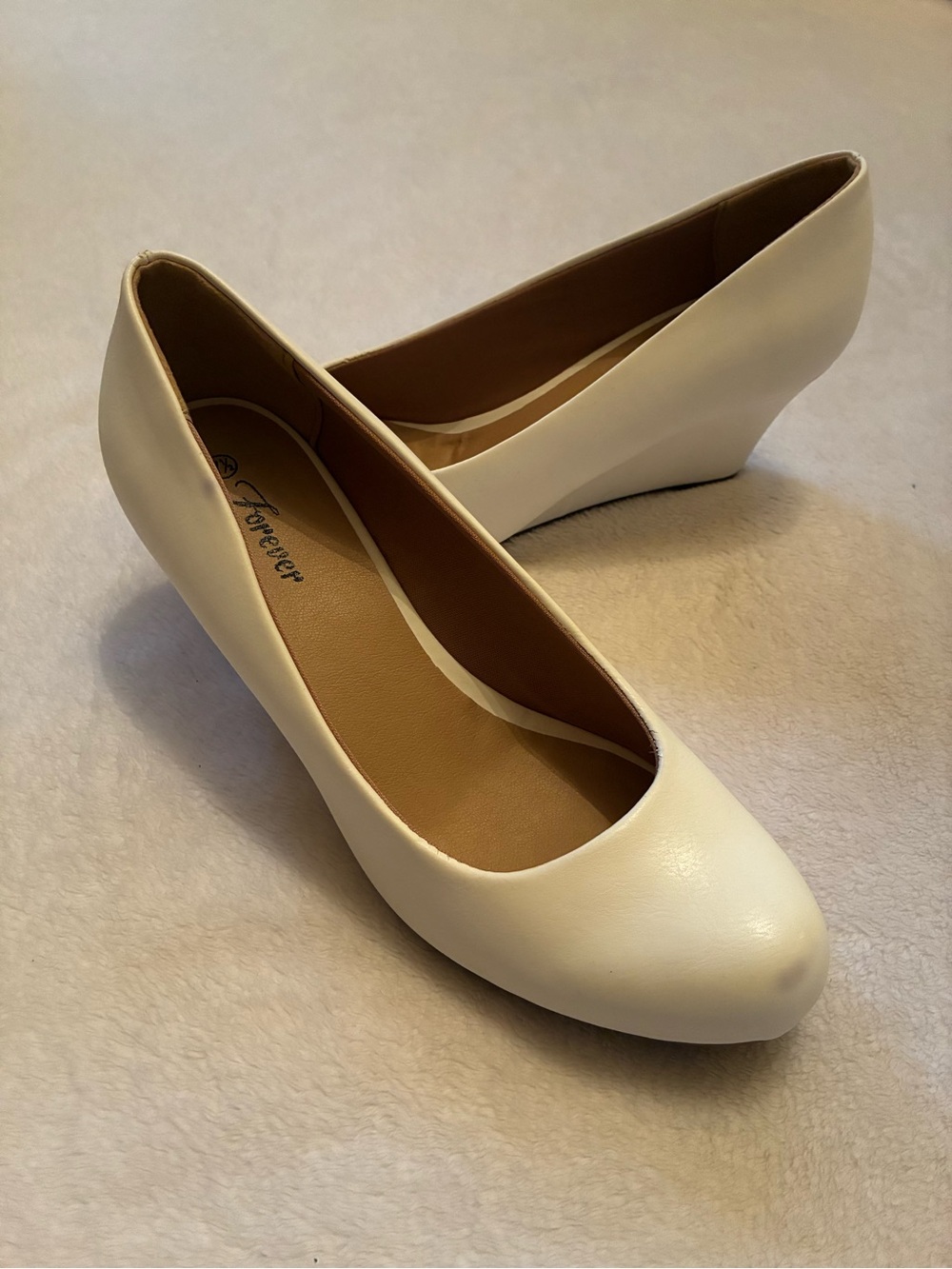 Vintage Walmart Forever White Wedge Pumps for Women